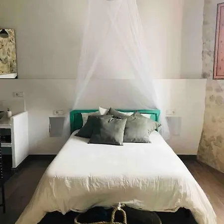 Romantico Casco Antiguo Αλτέα